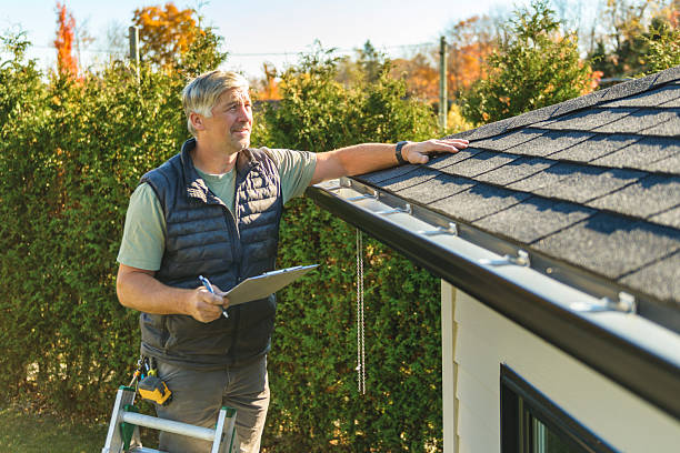 Professional Metal Roofing technician working in Orland, CA